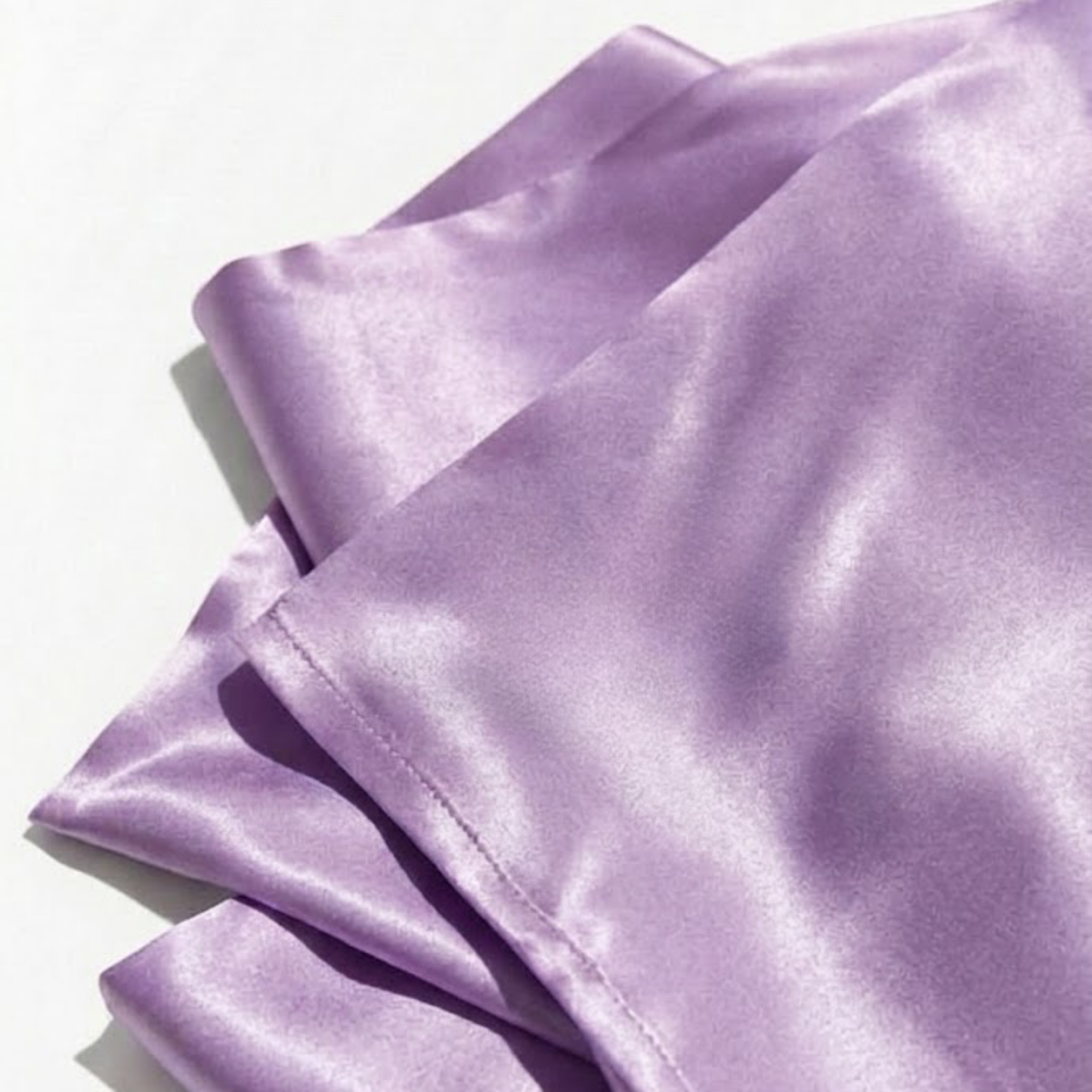 Lilac– İsminize Özel İşlemeli Premium Vegan Saten Güzellik Yastık Kılıfı