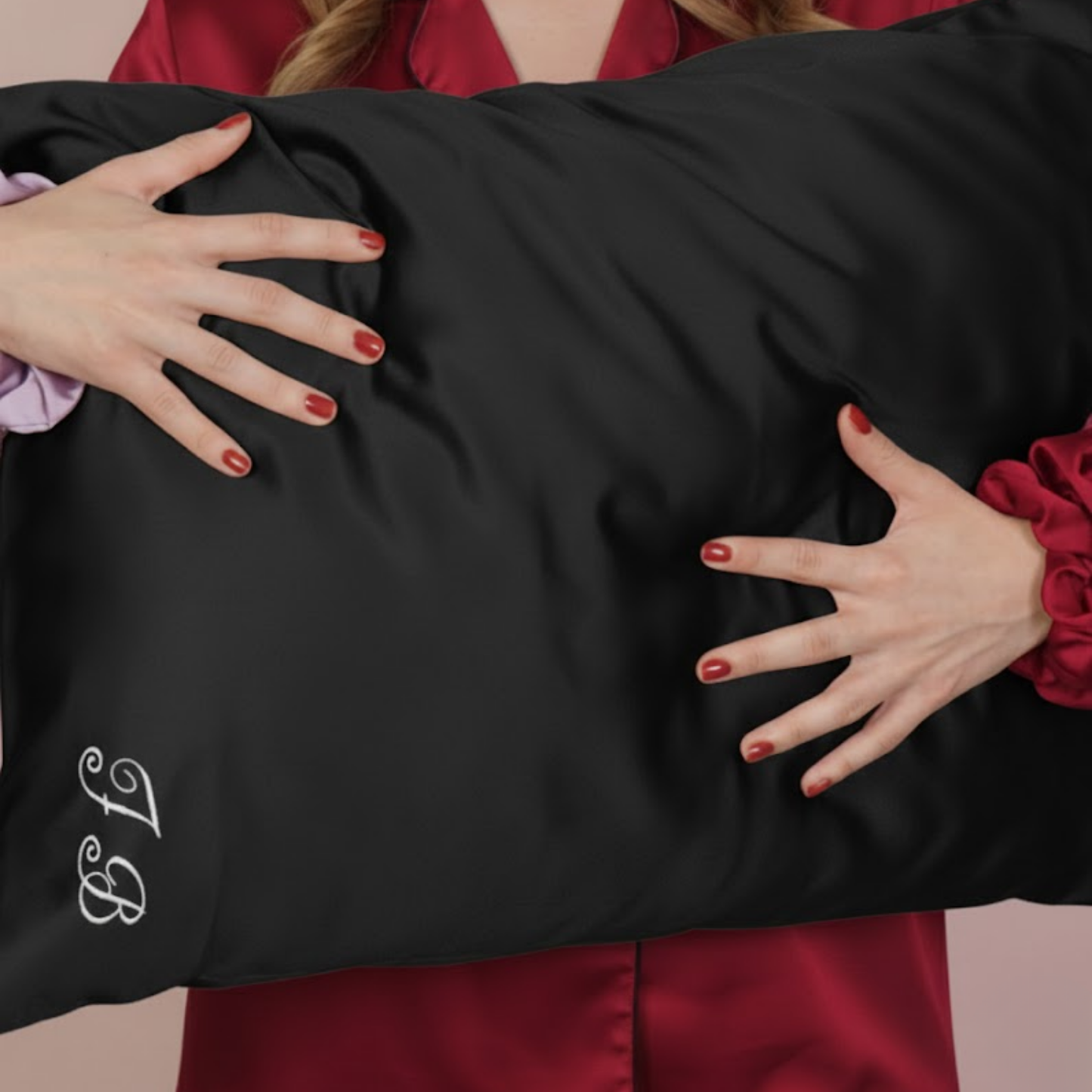 Ophelia Satin Pillowcase – Kişiselleştirilebilir Saten Yastık Kılıfı